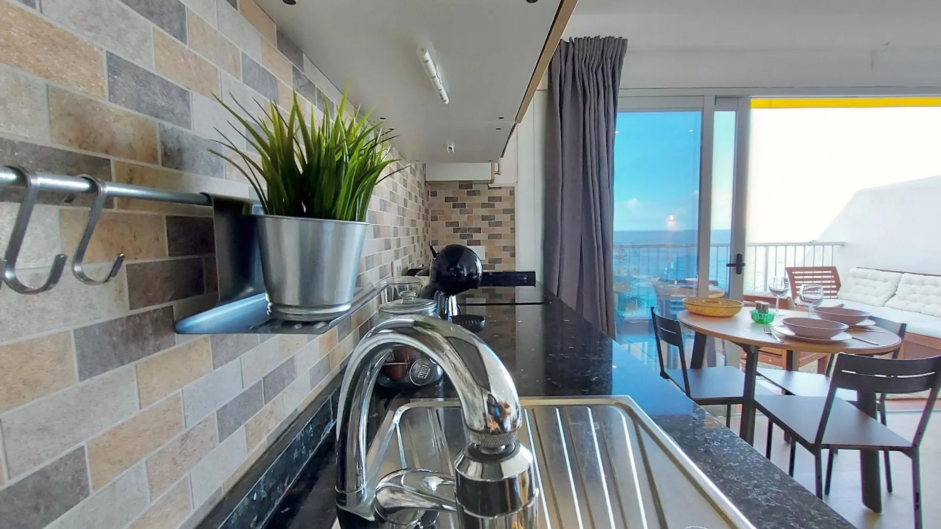 דירות פוארטו דה לה קרוז Coastal Views Terrace