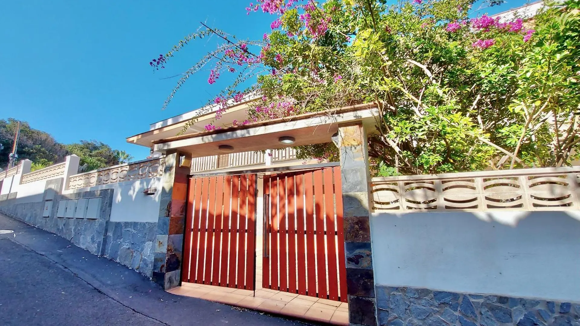 דירות פוארטו דה לה קרוז Coastal Views Terrace